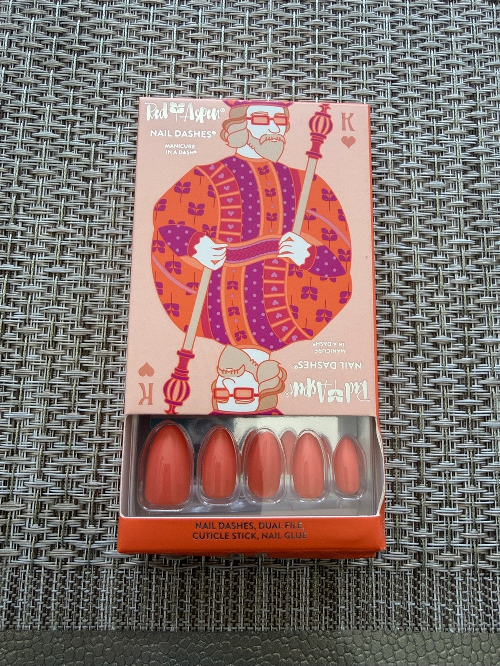 Red Aspen Coral Press-On Nails - 6 Piece Set
